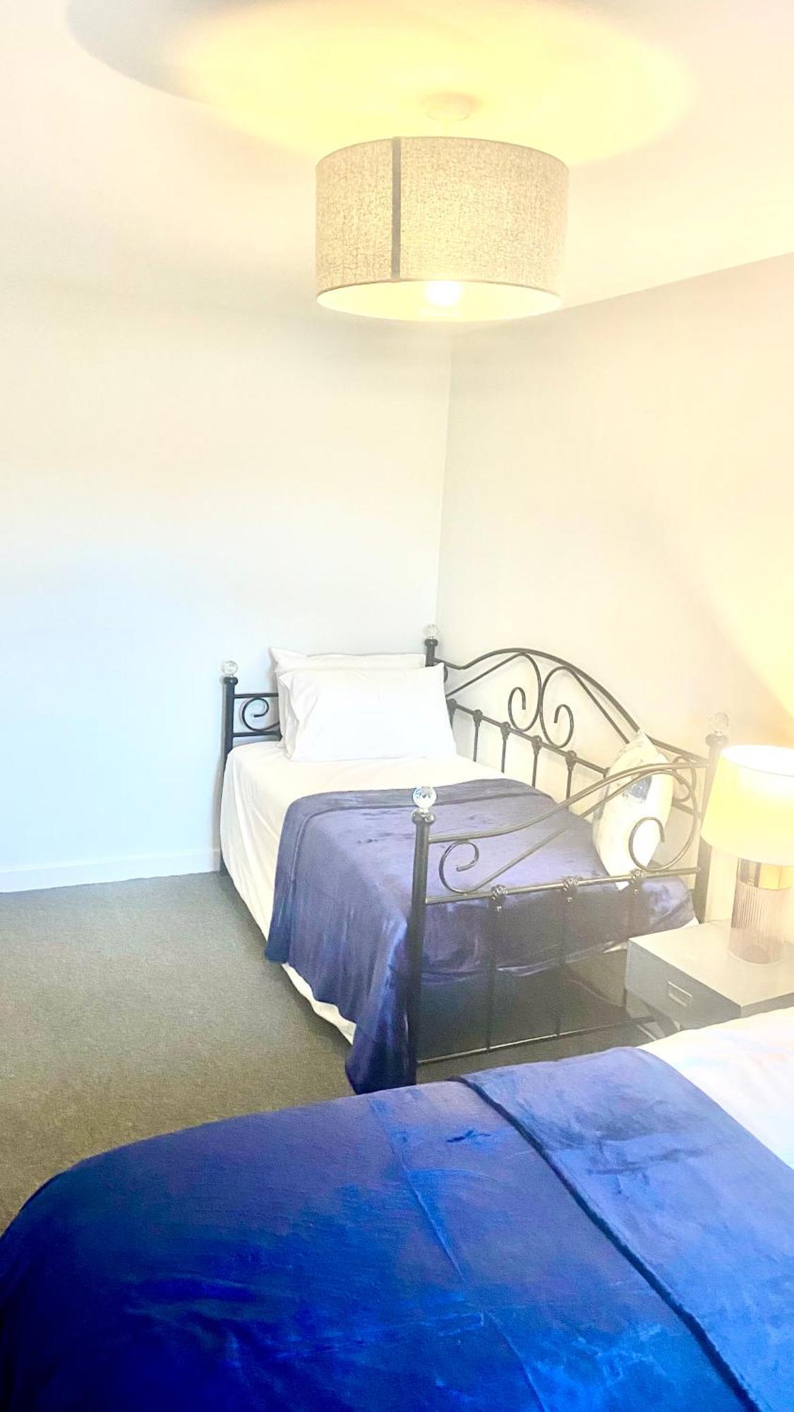 Spacious 1 Bedroom Apartment In Wigan Shevington Dış mekan fotoğraf